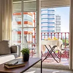 A&n Family With Pool & Parking Apartament *