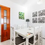 A&n Family With Pool & Parking Apartament